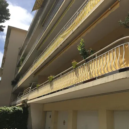 Apartment Fantastic Sea View For 2 Bedroom Up To 6 People 327 Cannes